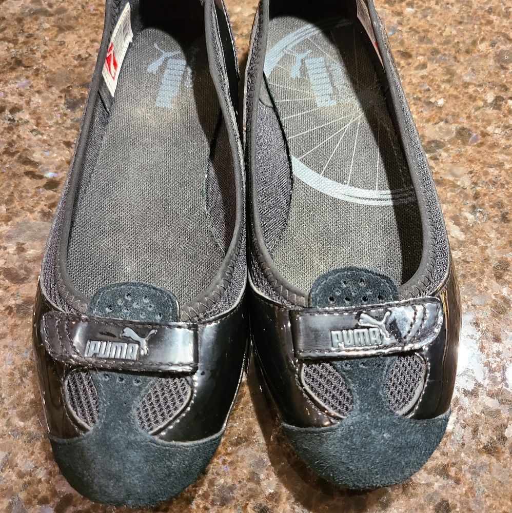 Puma slip on